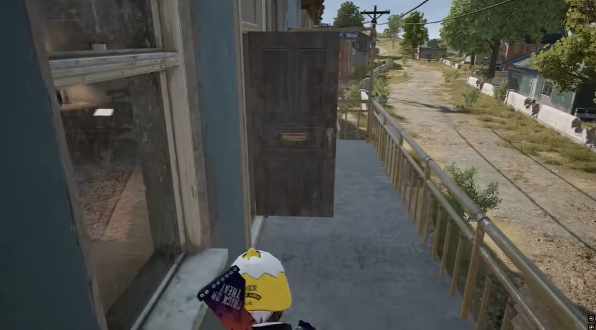 绝地求生怎么跳上楼顶