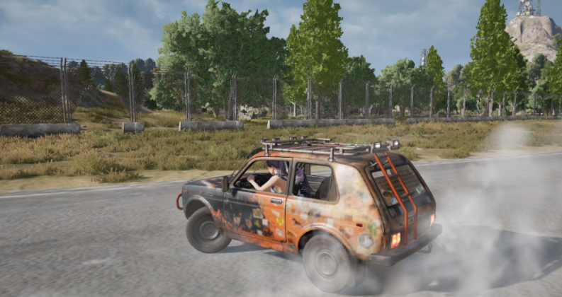 绝地求生如何打移动汽车